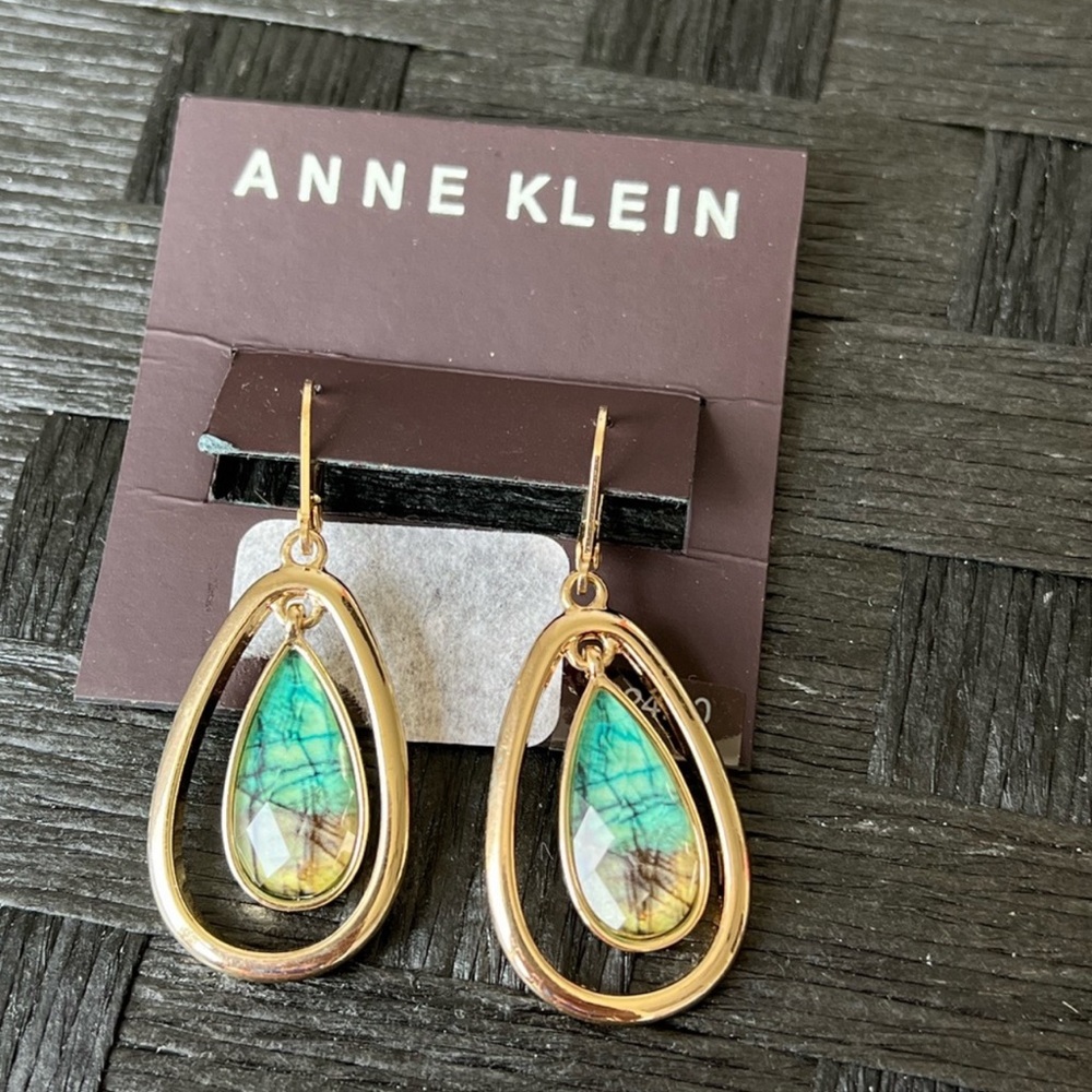 Anne Klein Earrings - Picture 4 of 7